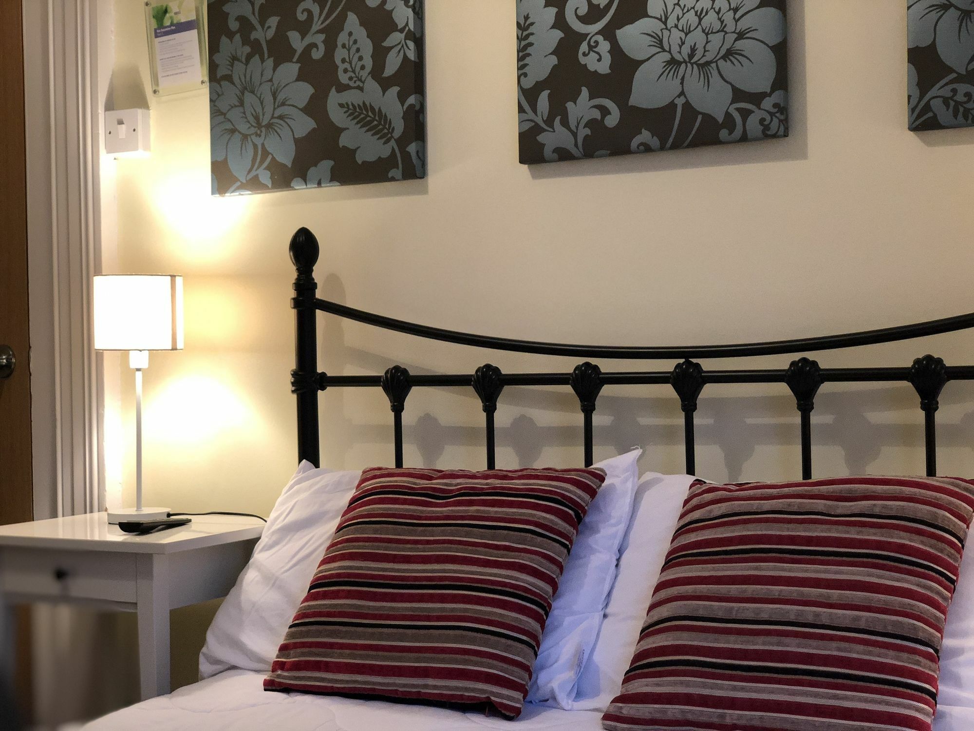 ברייטון Alvia Hotel מראה חיצוני תמונה